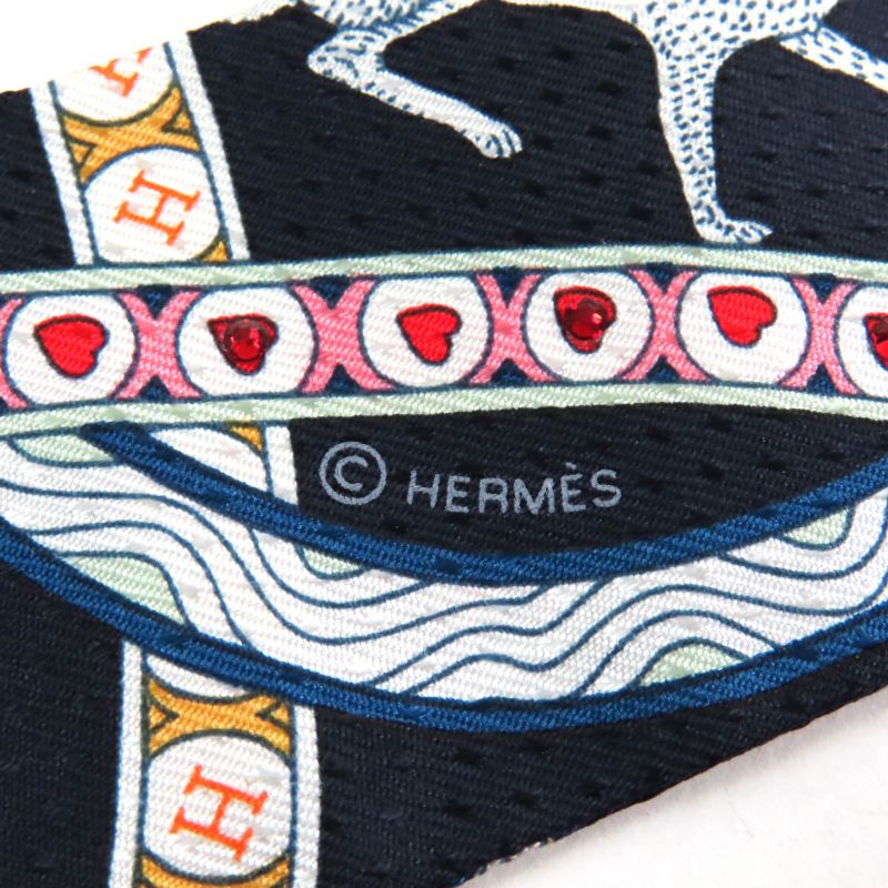 Hermes Pique DAME DE Coeur Queen Of Hearts 100% Silk With Tulle Rhinestones