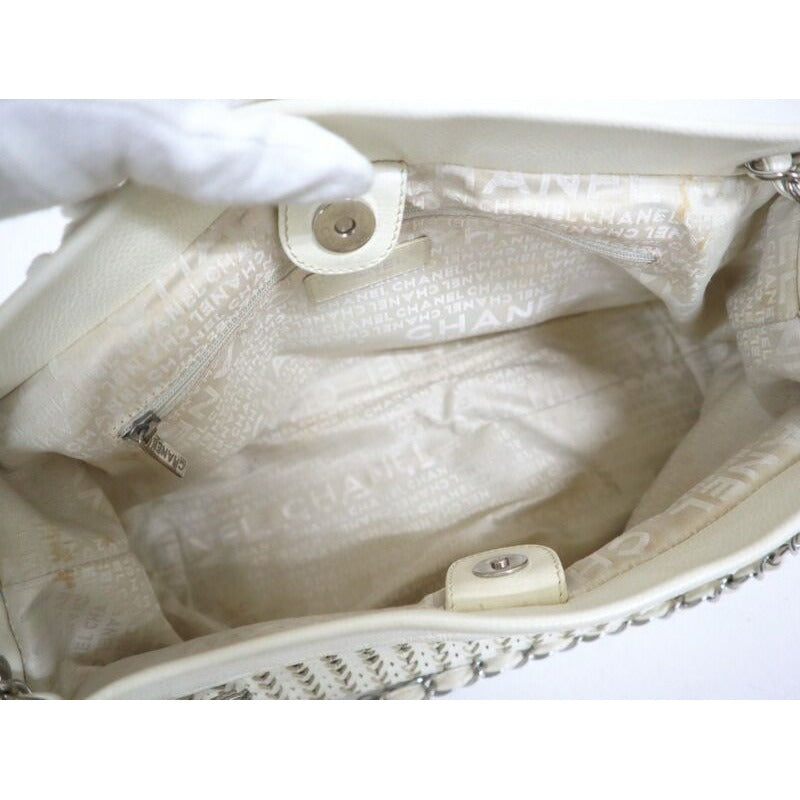 Chanel Chain Tote Leather White Silver — view 5