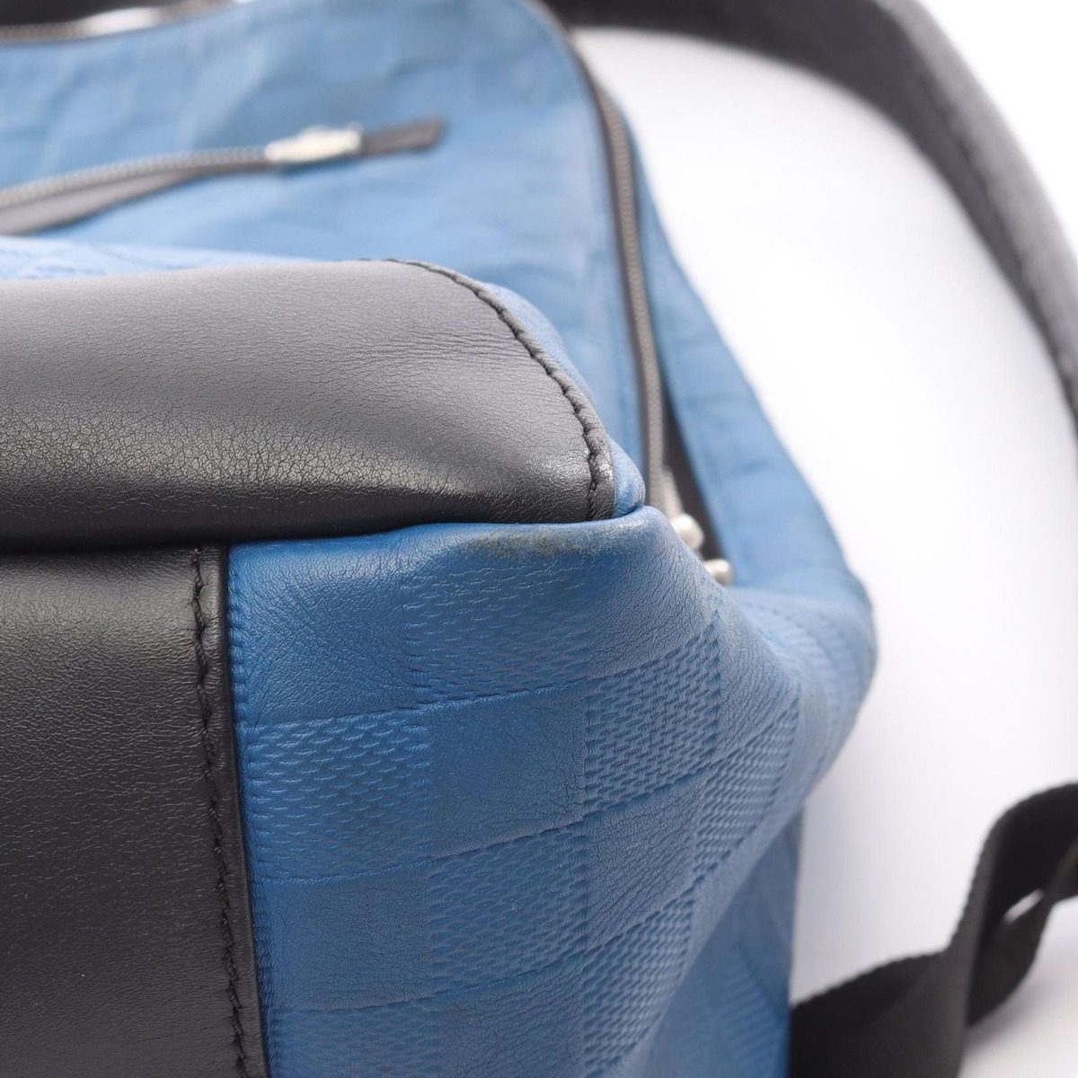 Louis Vuitton Backpack Noir Black Blue Leather Avenue — view 11