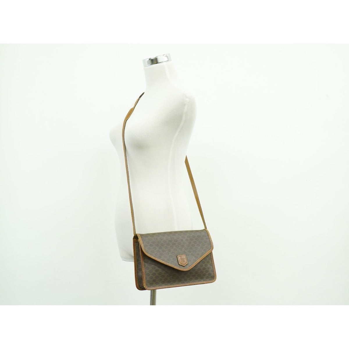 Celine Macadam 2-Way Shoulder Bag Clutch Pochette Brown — view 6