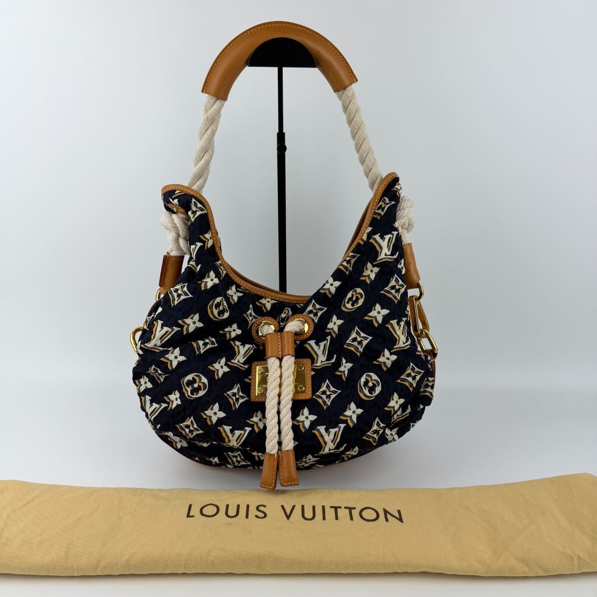 Louis Vuitton Monogram Cruise Shoulder Bag — view 3
