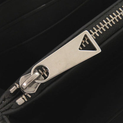 Bottega Veneta Round Zipper Debossed Intrecciato 593217 Rubber Black Long