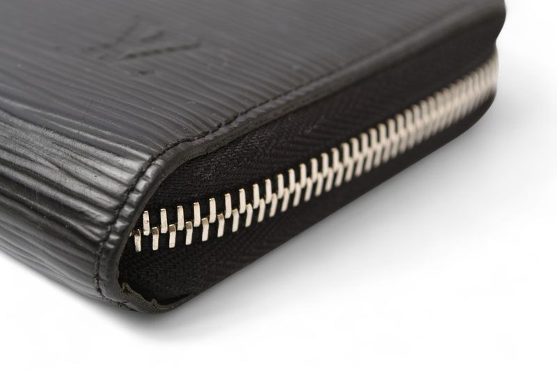Louis Vuitton Wallet Louis Vuitton Long Wallet Zippy Wallet Epi Black M61857