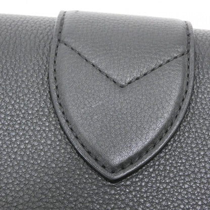 Louis Vuitton LV Pont Neuf Soft PM Shoulder Bag — view 4