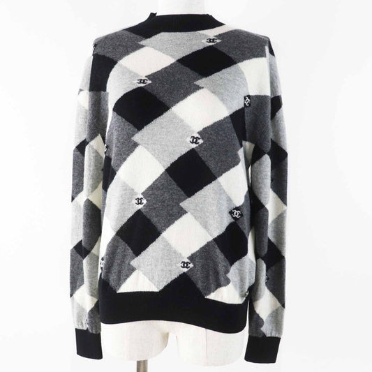 CHANEL P71459 100% Cashmere With Coco Mark Plate Coco Mark Diamond Pattern