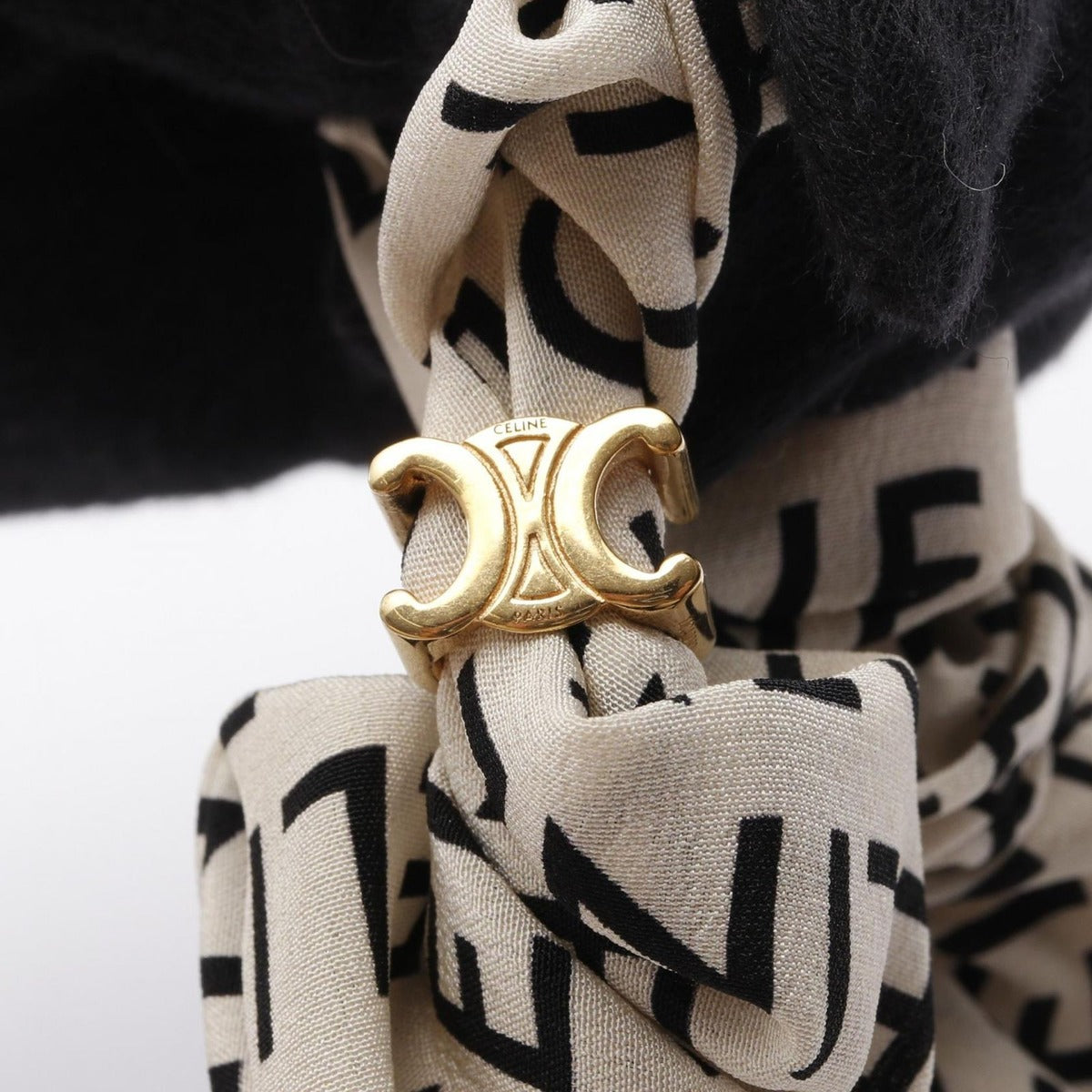 Celine Triomphe Shoulder Bag Beige Black — view 4