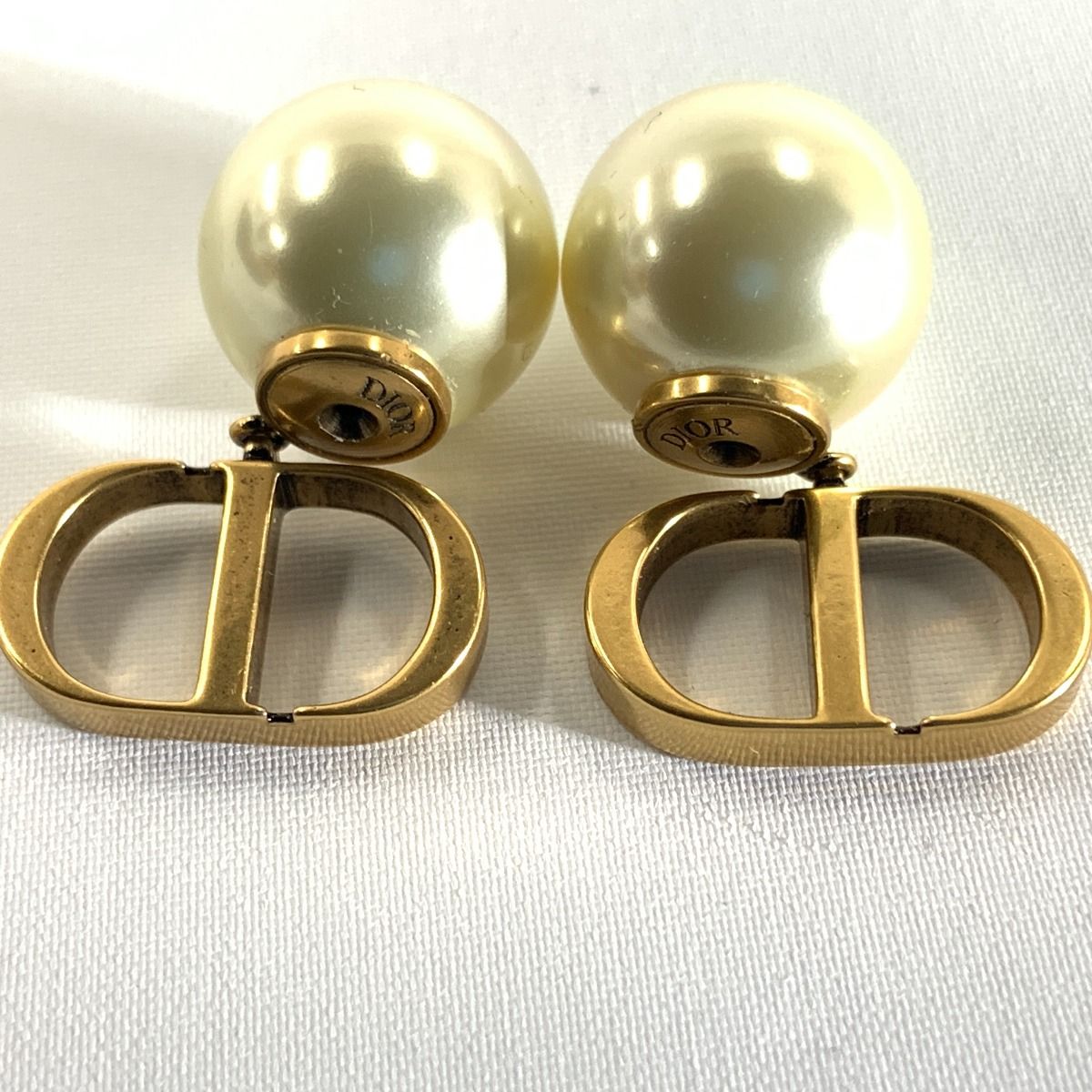 Christian Dior Tribal Earrings Pearl Gold