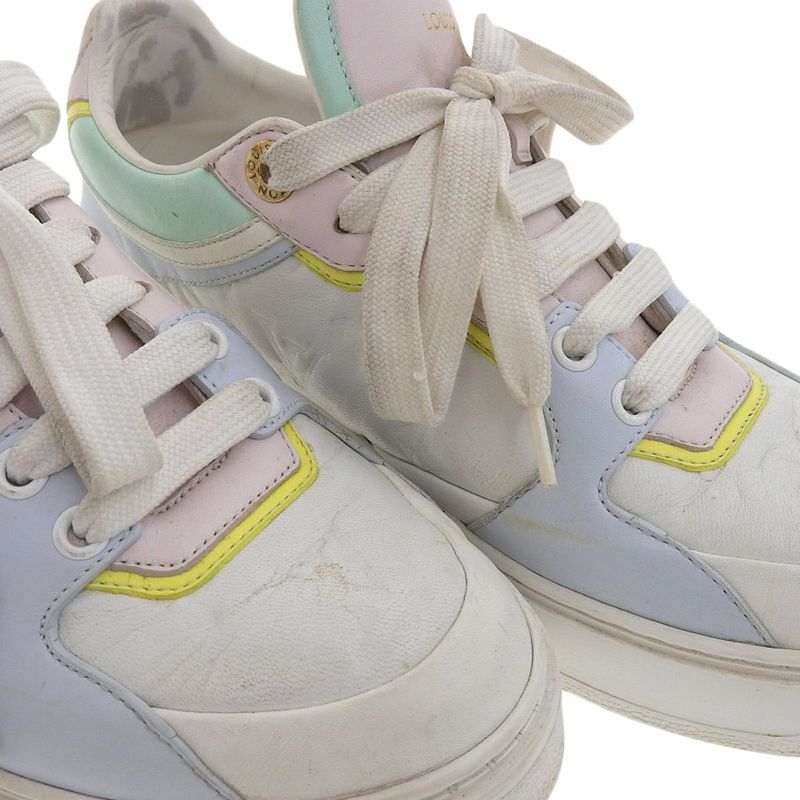 Outside Louis Vuitton 2022 Item Time Outline Leather Sneakers 38 24cm (9.45in)
