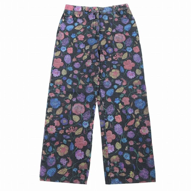 Chanel P70723v62507 21a Denim Pants Jeans Total Coco Mark Button Camellia