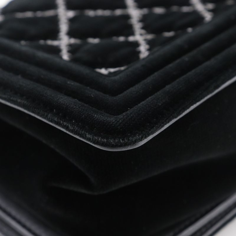 Chanel Boy Chanel 25 Chain Shoulder Matelasse Stitching Velour And Leather