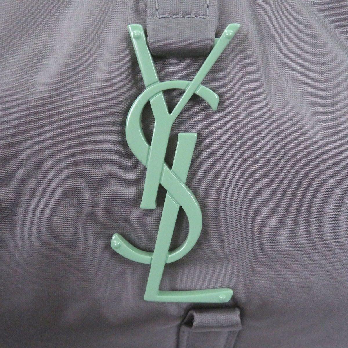 Saint Laurent Paris Nylon Cassandra Logo Shoulder Bag Gray — view 7