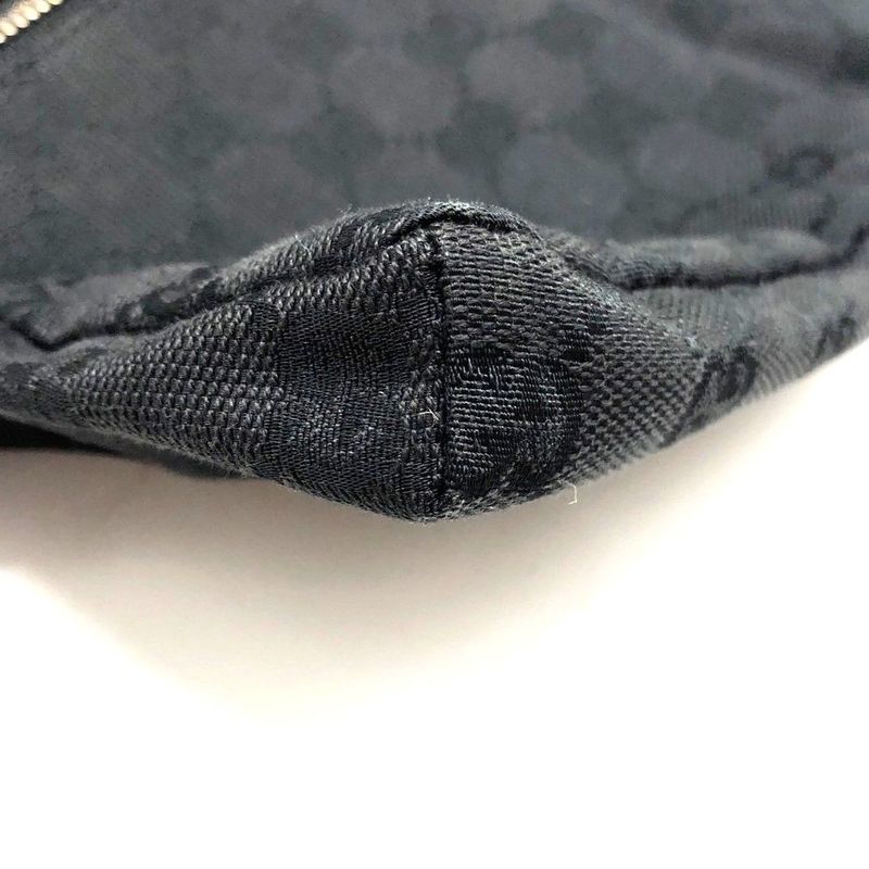 Gucci Body Bag Waist Pouch 28566 GG Canvas Black Zipper Opening Difficulty