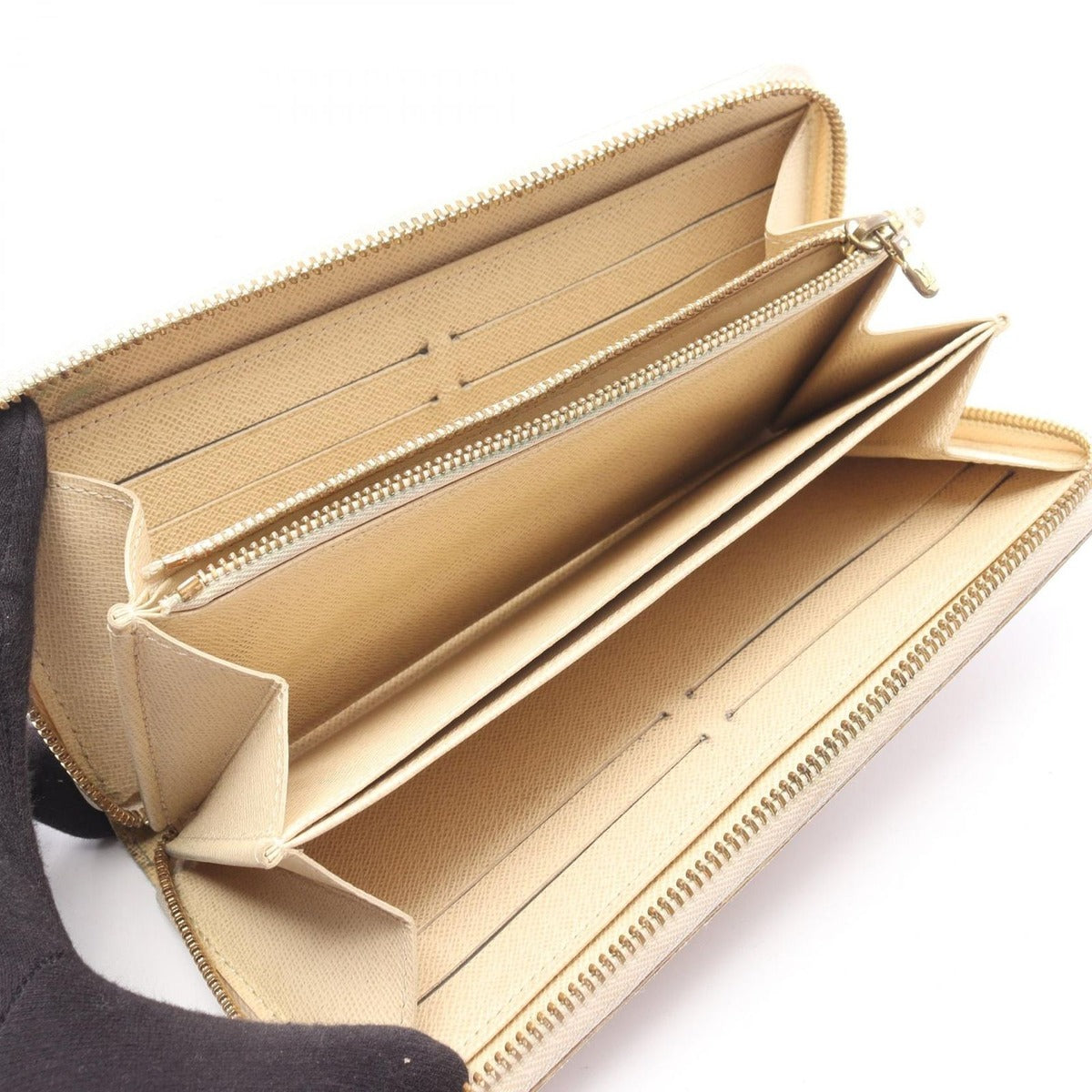 Louis Vuitton Round Zippy Long Wallet Canvas — view 3