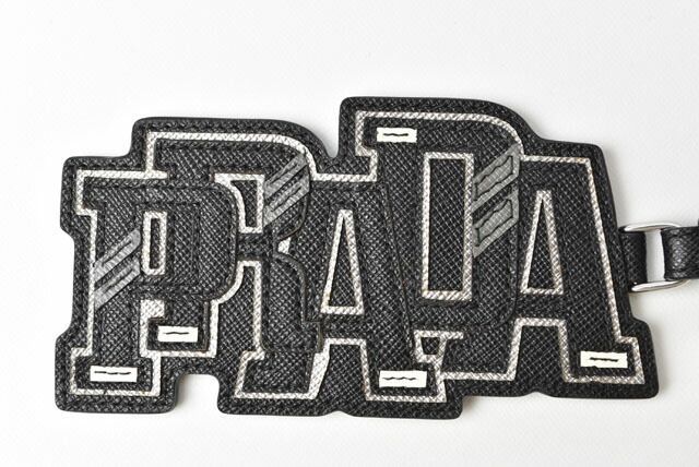 Prada Key Ring Key Holder Bag Charm Prada Logo Patchwork Caracter 2tl253 NERO