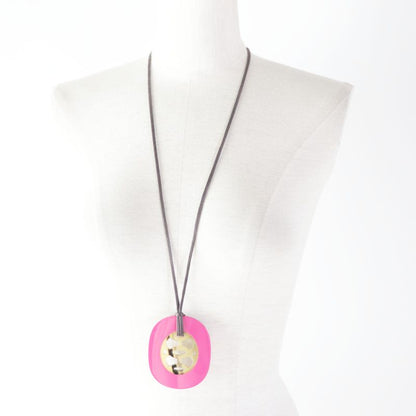 Hermes Lift GM Buffalo Horn Lacquer Leather Necklace/pendant Pink With Box And