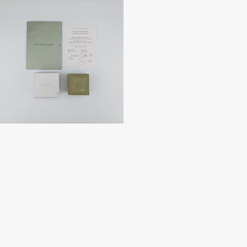 Van Cleef & Arpell Van Cleef & Arpell Suite Alhambra Gold And White Au750