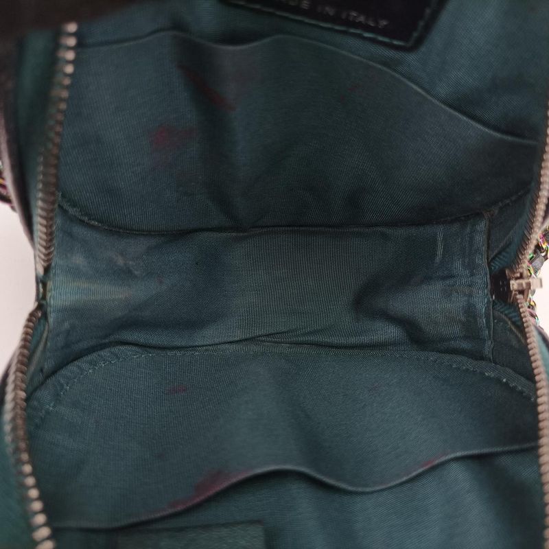 CHANEL  Round Green Caviar Skin A8159926605003