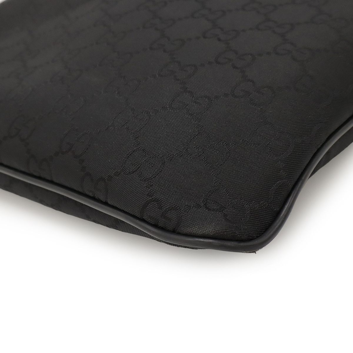 Gucci GG Nylon Shoulder Bag Crossbody Depth None Leather Black Black Gray