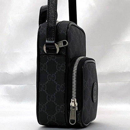 Gucci Shoulder Bag F21810 Black Interlocking