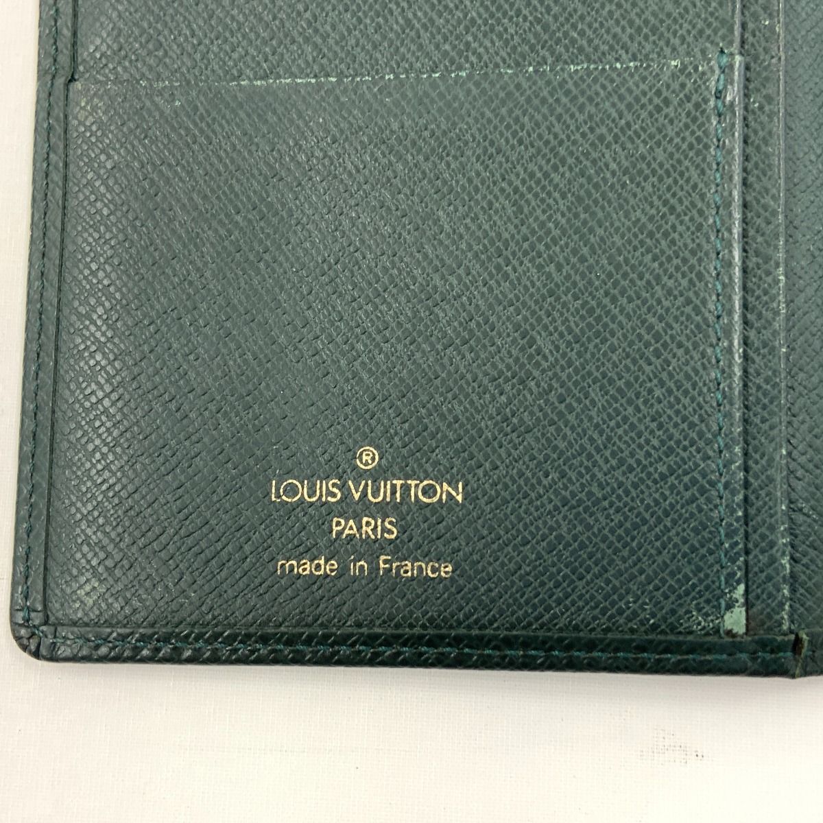 Louis Vuitton Taiga Porto Valeur Cult Credit Long Bill Holder M30394 Green