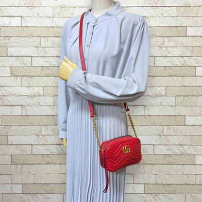 Gucci GG Marmont Shoulder Bag Leather Red — view 2