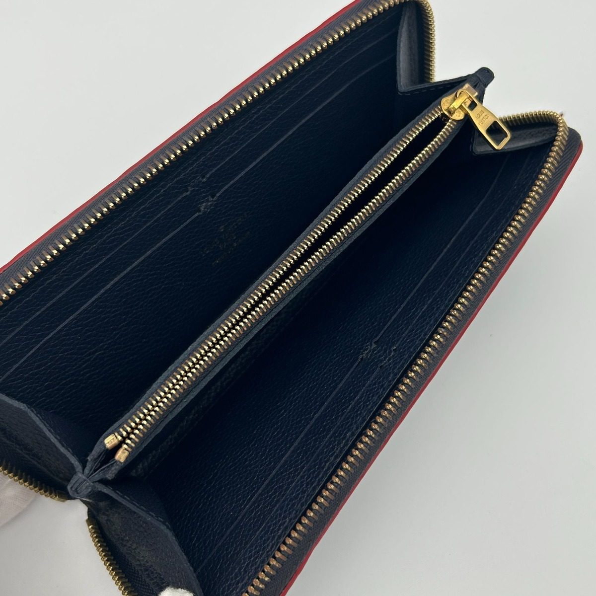 Louis Vuitton Wallet Zip Around Clemence Monogram Empreinte Leather Noir — view 9