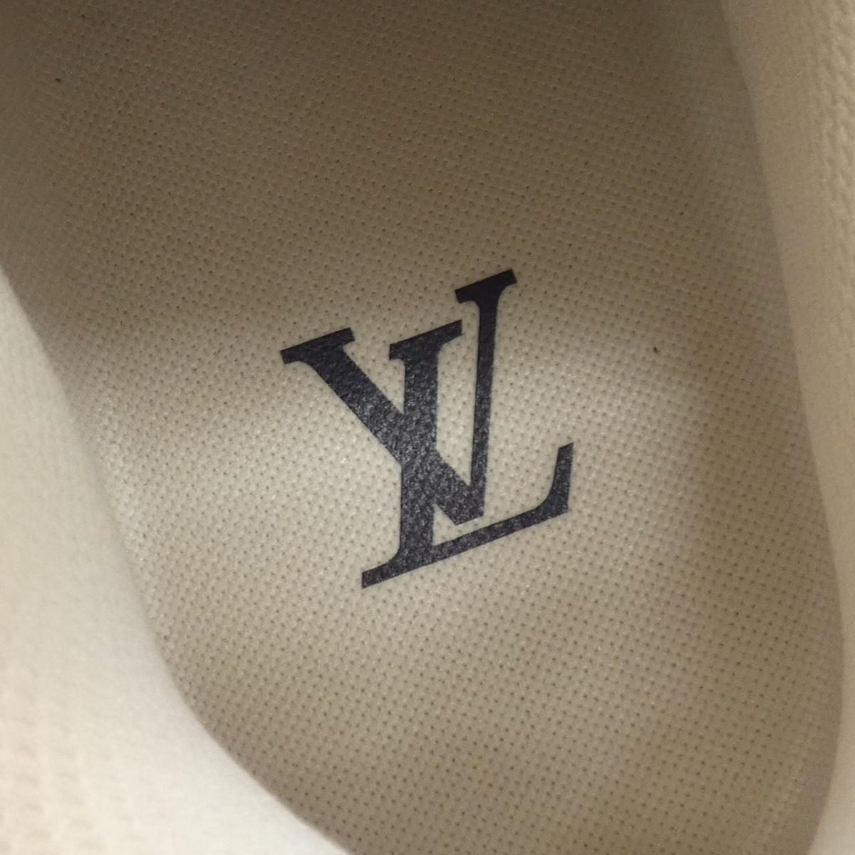 Louis Vuitton by Virgil Abloh Nike Air Force 1 Low Sneakers — view 6
