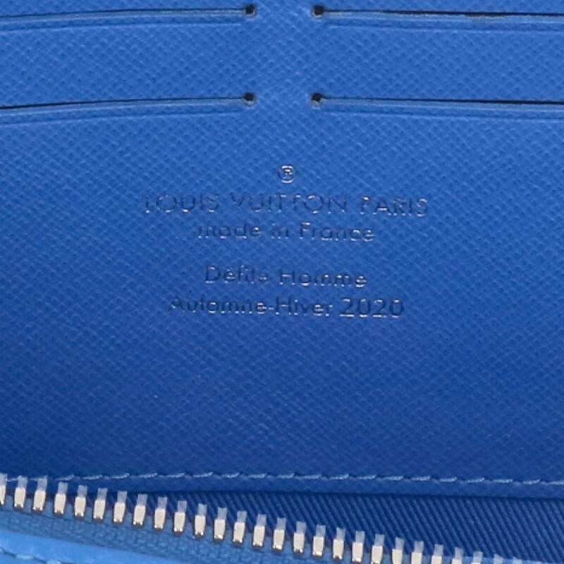 Louis Vuitton M45432 Soft Trunk Wallet Monogram Claus Shoulder Bag Men's