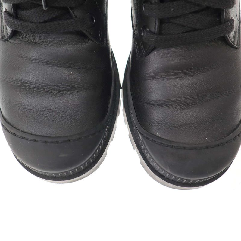 Loewe Combat Boot in Calfskin Combat Leather Boot 590321 L815285x14 Black 37