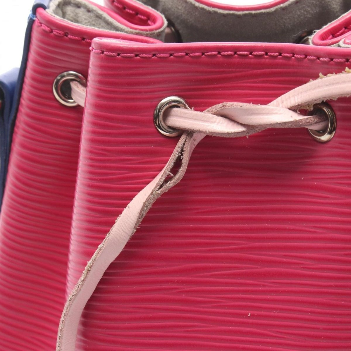 Louis Vuitton Shoulder Bag Nano Noe Fuchsia Leather — view 10