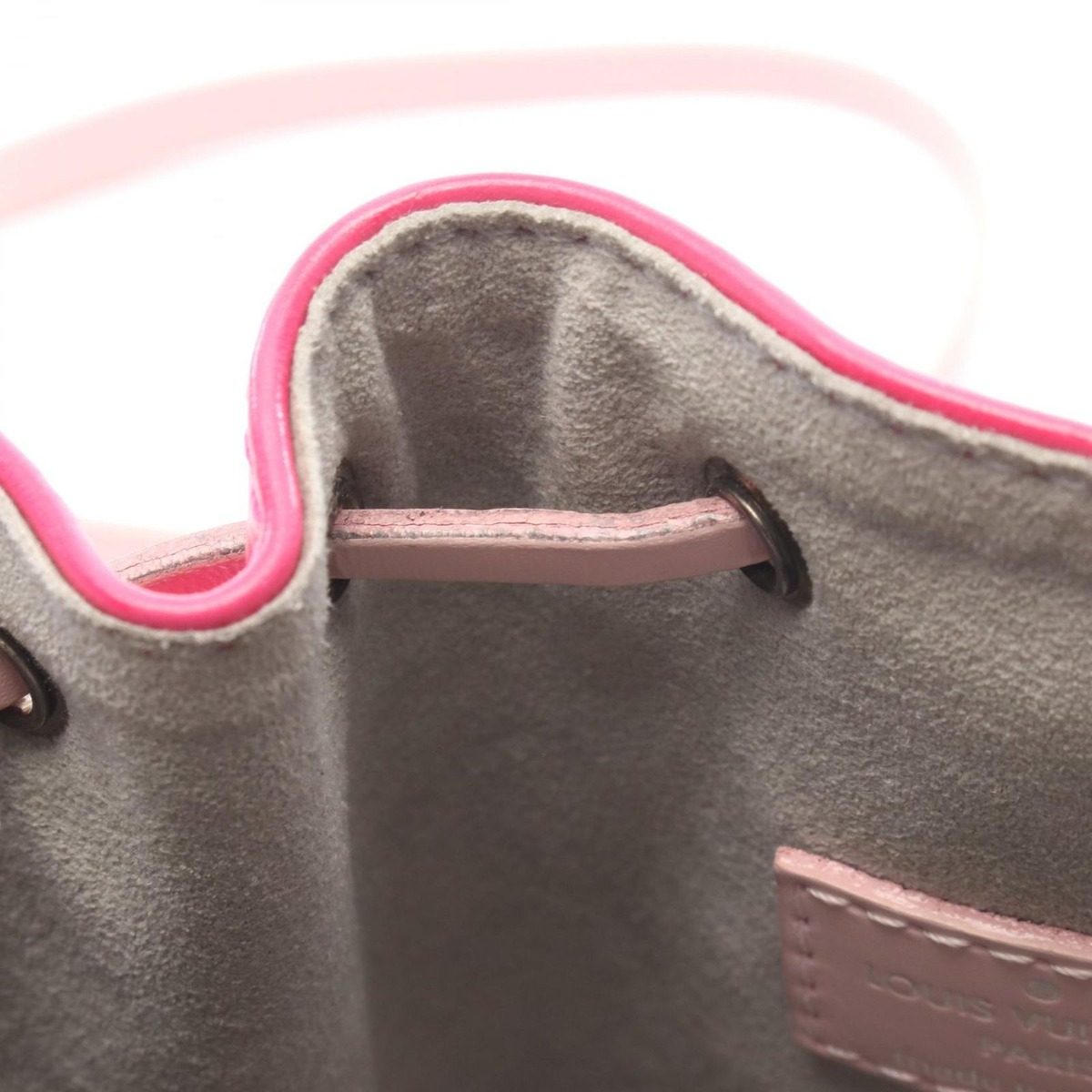 Louis Vuitton Shoulder Bag Nano Noe Fuchsia Leather — view 7