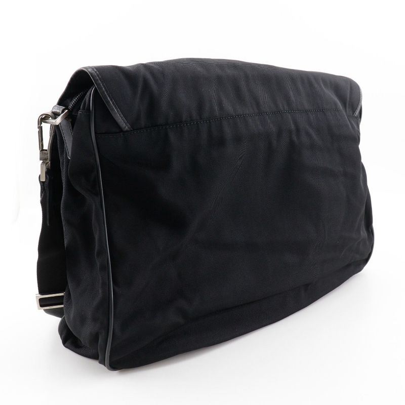 Gucci Crossbody Messenger Bag 019 0376 Nylon Canvas Black Men's Shoulder Bag