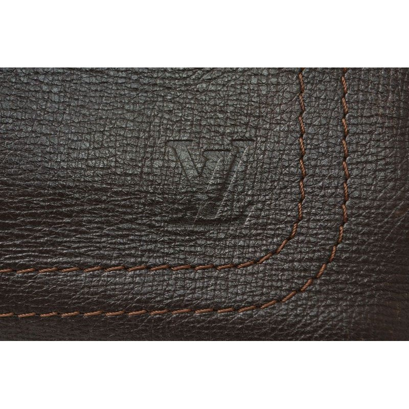 Louis Vuitton Shoulder Bag Utah Shawnee MM — view 10