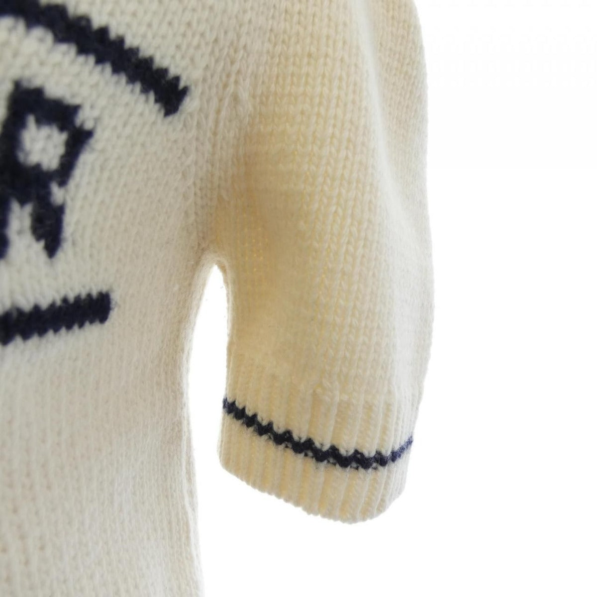 Dior Essentials Knit Cashmere Beige — view 6