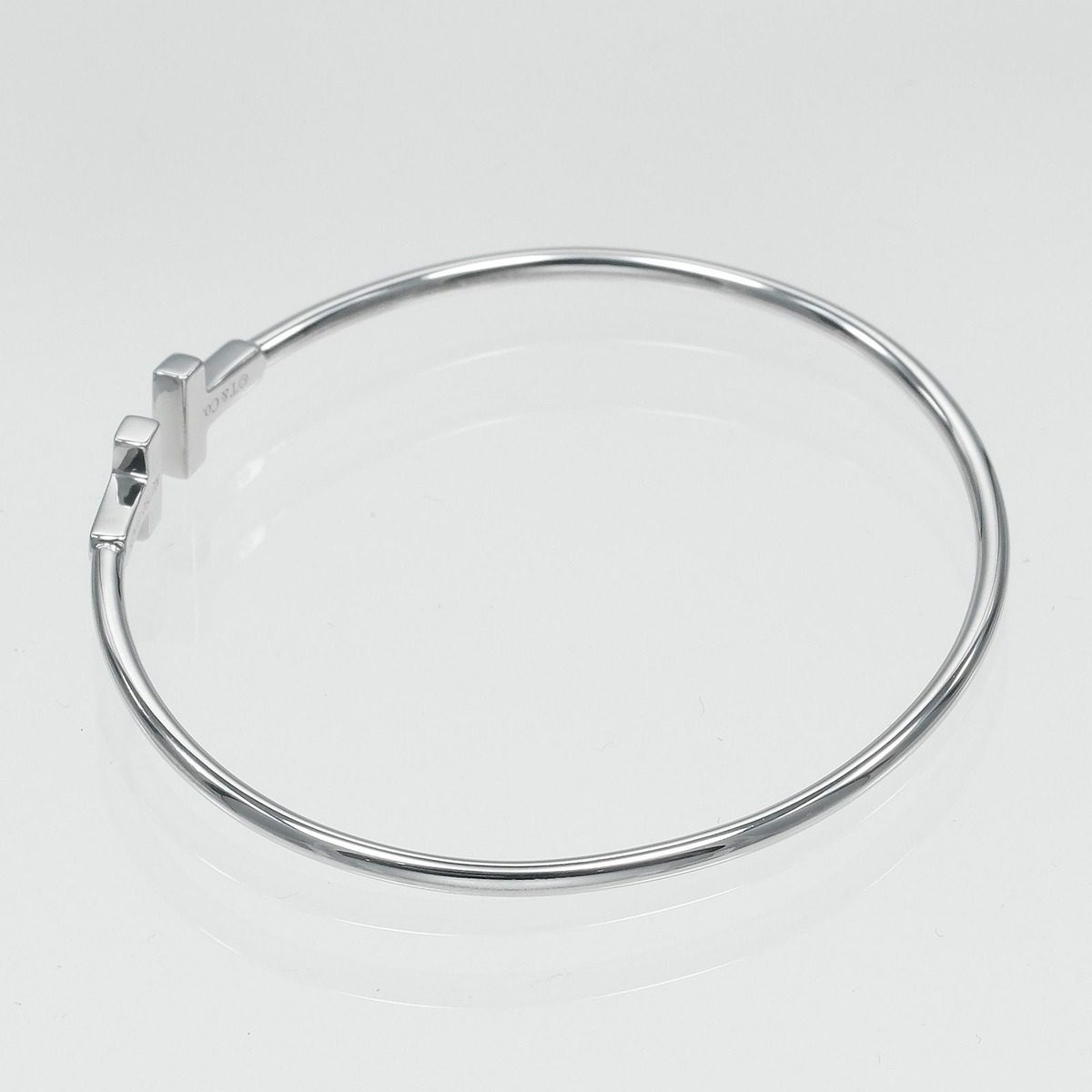 Tiffany & Co T Wire Narrow Gold Bracelet — view 7