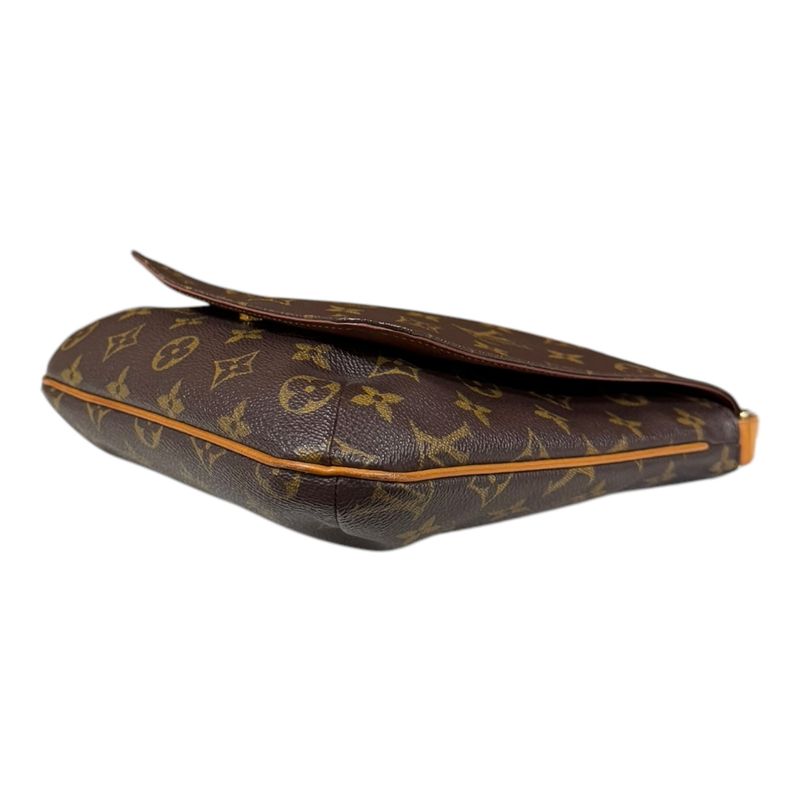 Louis Vuitton Musette Salsa Short Monogram Shoulder Bag Monogram Canvas M51258