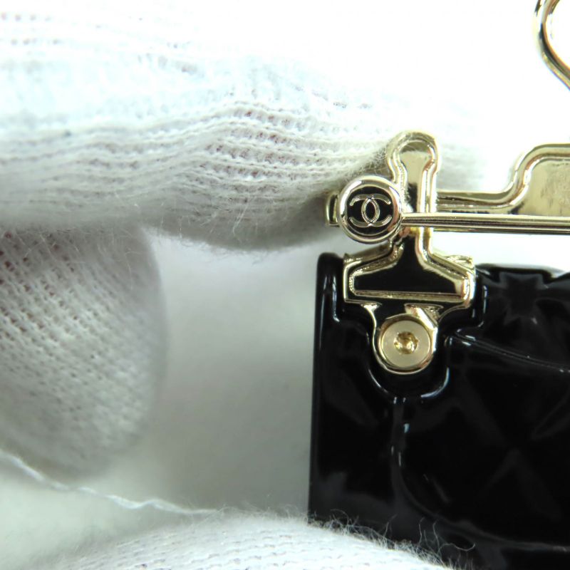 CHANEL B23C Ab9849 Coco Mark With F Pearl Bag Design Brooch Black Gold Hardware