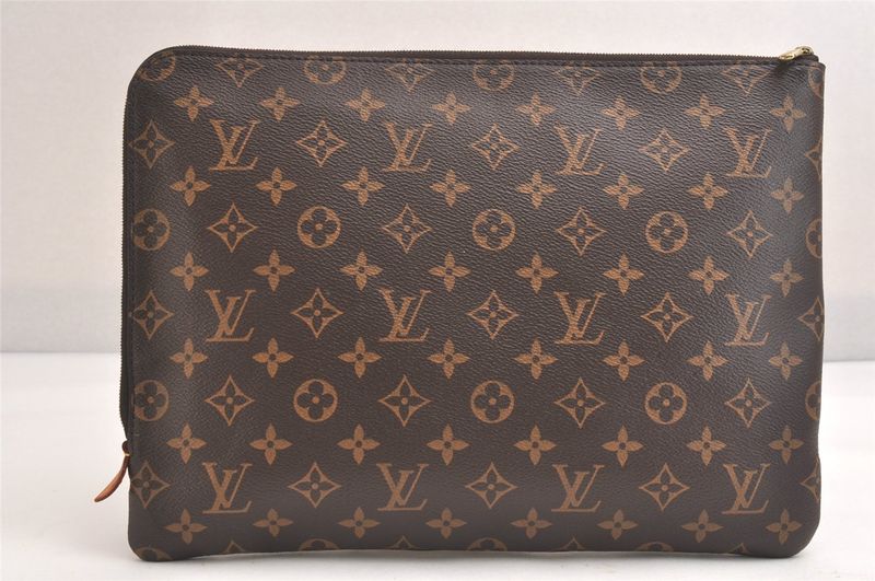 Louis Vuitton Monogram Etui Voyage MM Clutch Bag Wallet M44499 LV 3345n