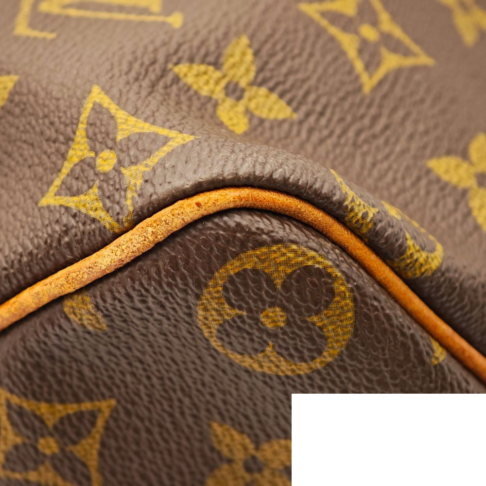 Louis Vuitton Speedy 40 Monogram Handbag — view 8