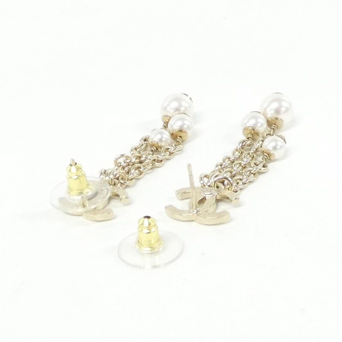 Chanel Earrings White — view 3