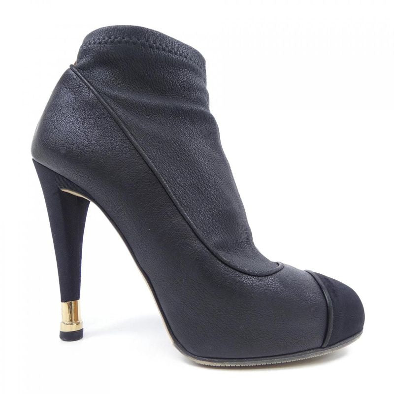 Chanel Size 36 Black Boots