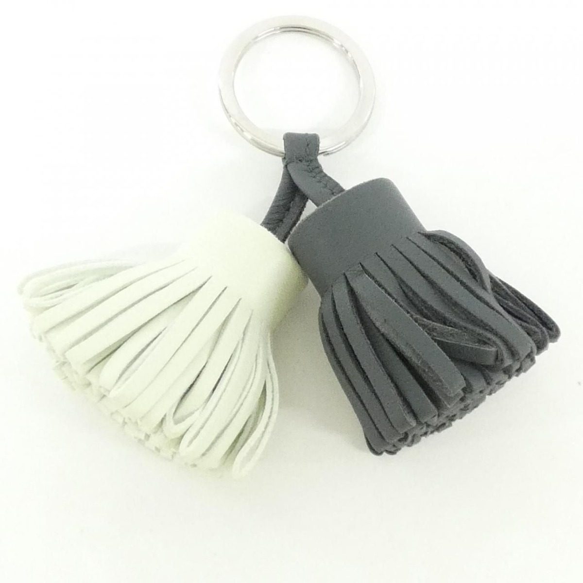 Hermes Carmen Unodos Key — view 4