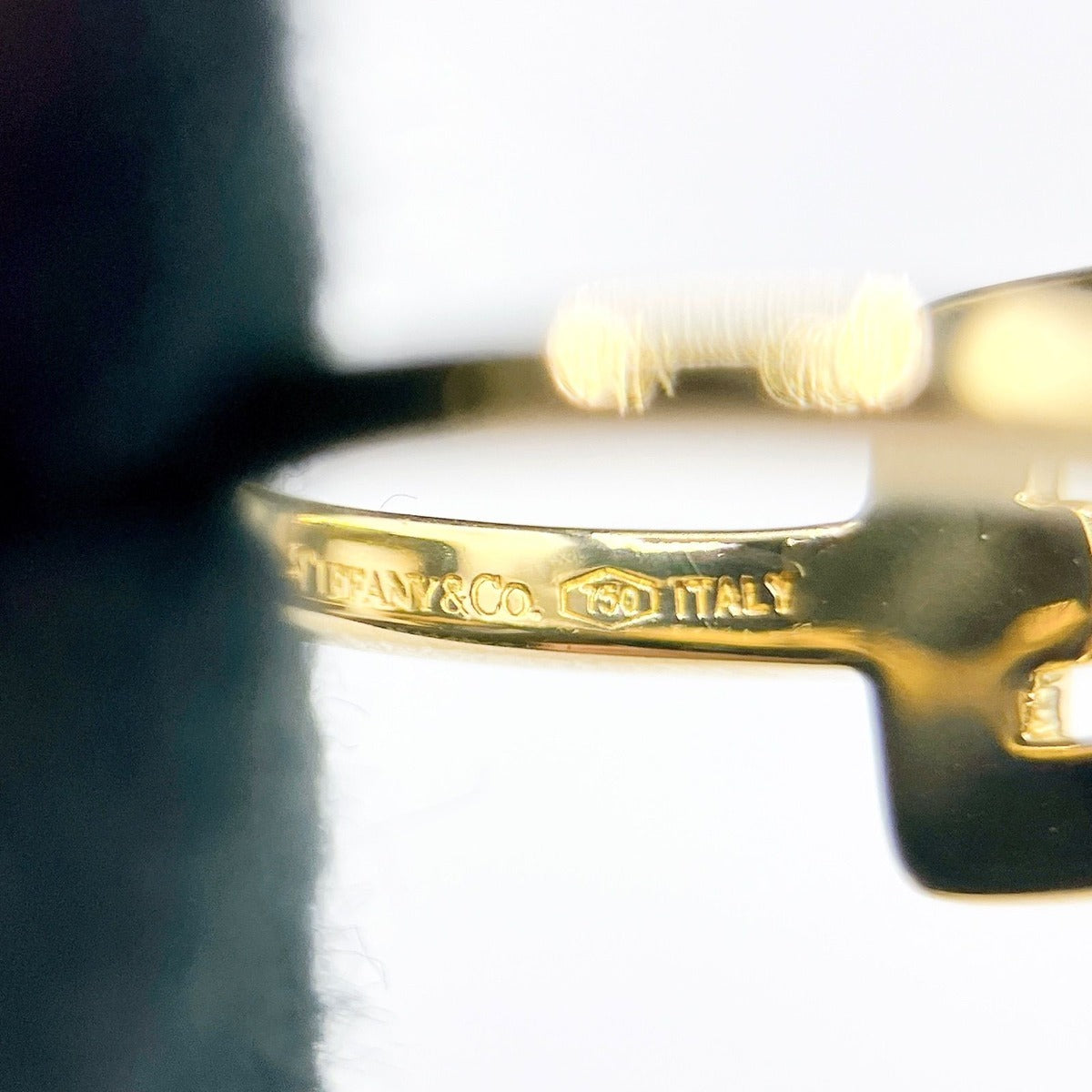 Tiffany & Co. Square Yellow Gold Ring — view 12
