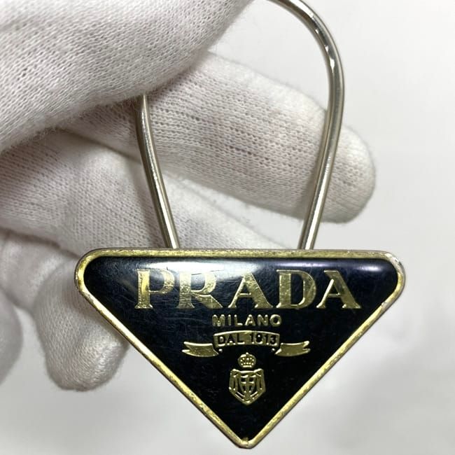 Prada Key Ring Silver Gold Logo Metal Second Hand M285