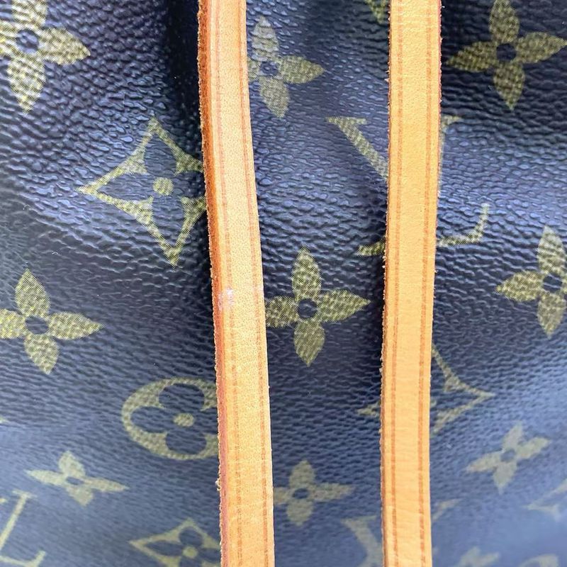 Louis Vuitton Petite Noe Monogram Leather × PVC Brown Shoulder Bag Gold M42226