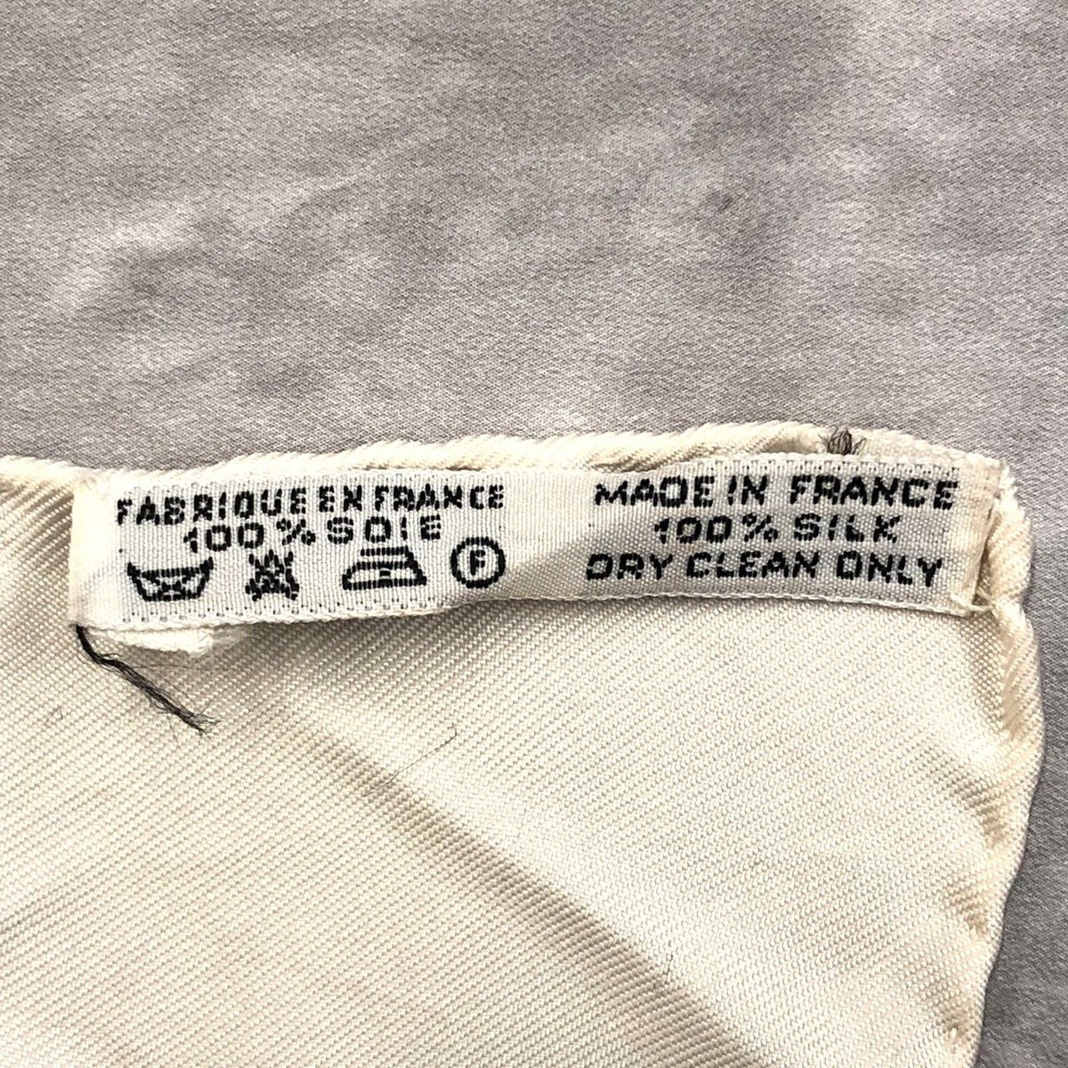 Hermes Carre 90 Poste Et Cavalerie Scarf Gold Silk — view 5