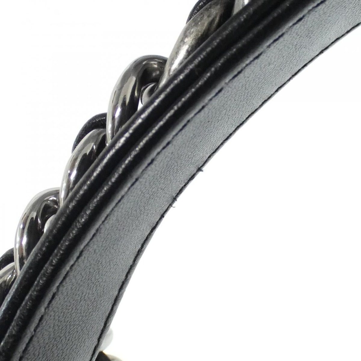Chanel 19 Line Shoulder Bag — view 5