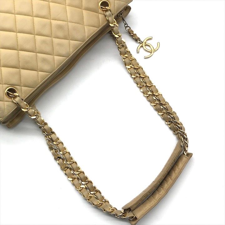 Chanel CC Logo Quilted Lambskin Chain Shoulder Bag Leather Beige