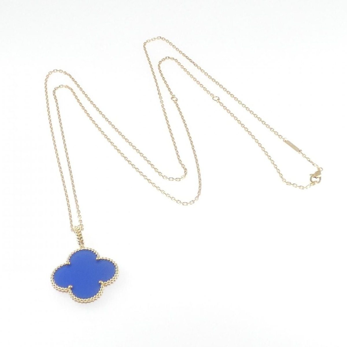 Van Cleef & Arpels Magic Alhambra Long Necklace — view 5
