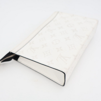 Louis Vuitton Taiga Lama Gaston Wearable Wallet Shoulder Bag